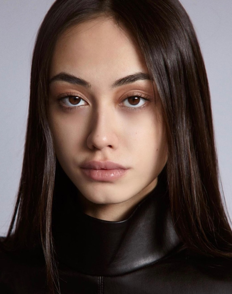 Alina S